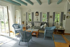 Geräumige Sitzecke Uns Luetje Hus